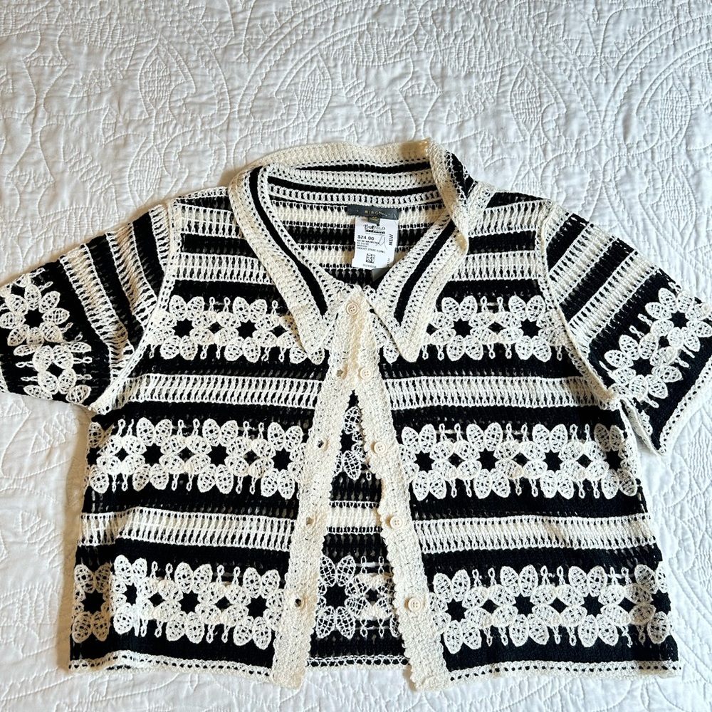 KNITTED BUTTON UP: WITH TAG
